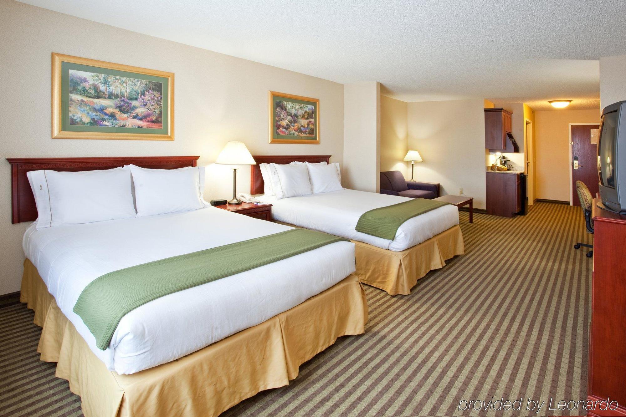 Holiday Inn Express Hotel & Suites Circleville By Ihg Экстерьер фото